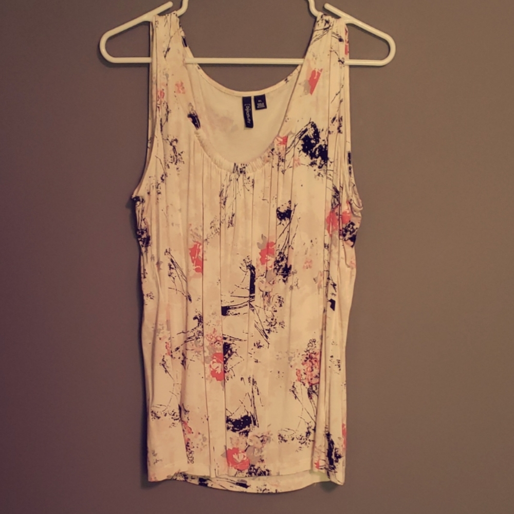 Women's Tank Top Size XL